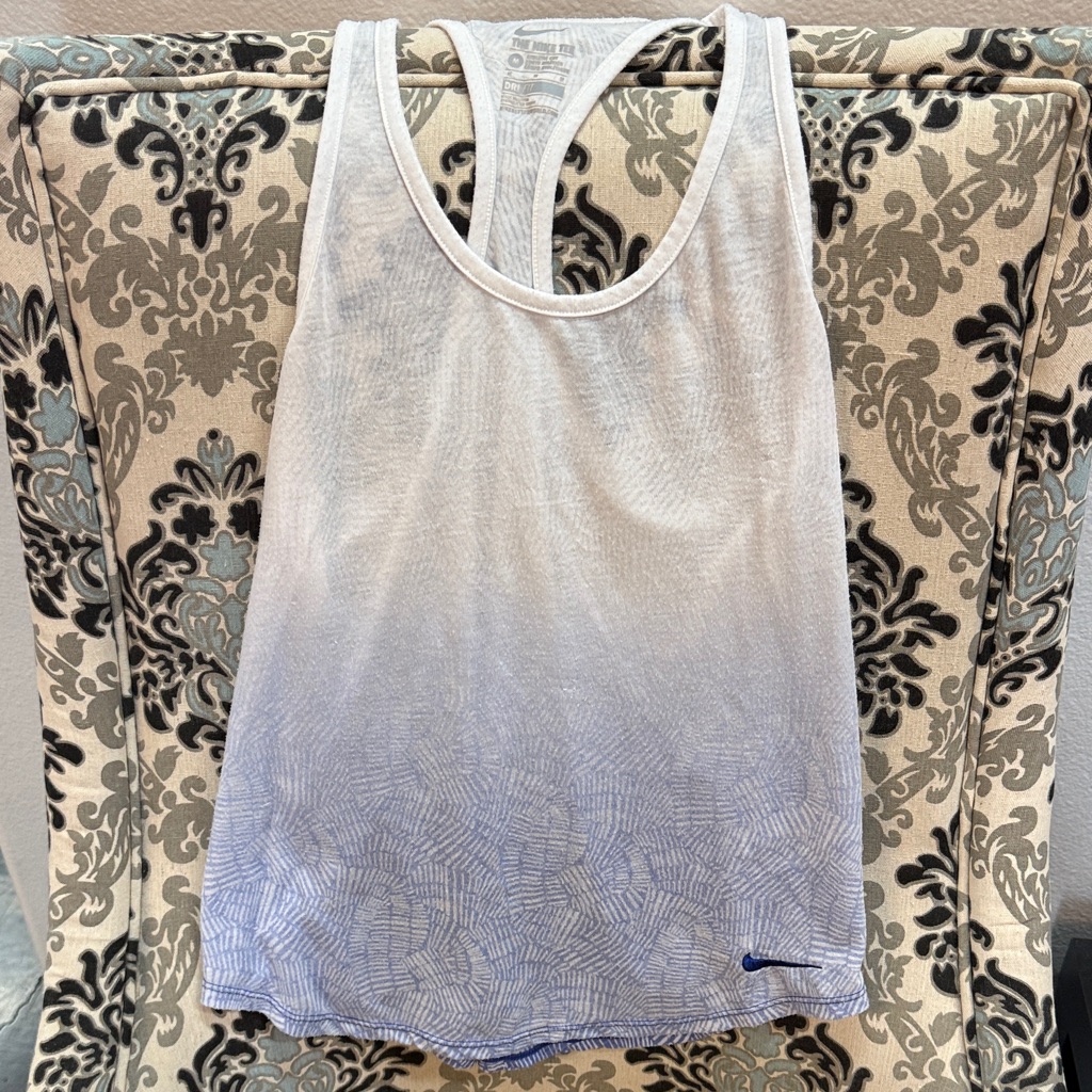 Nike Women's Gradient Blue And White Tank Top
